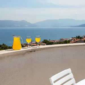 Appartement In Top, Trogir